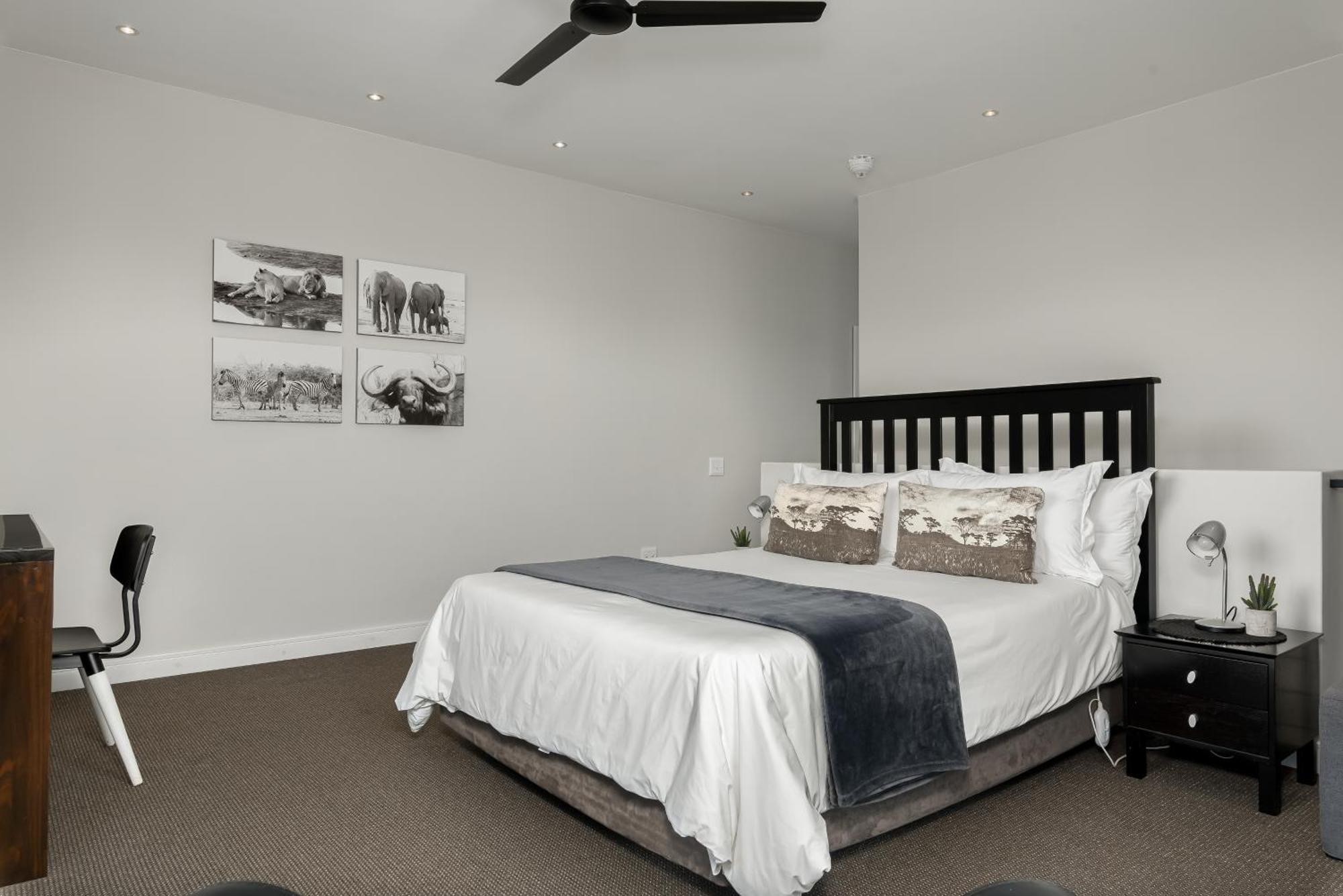 Sunset Splendour Guesthouse Noordhoek Room photo