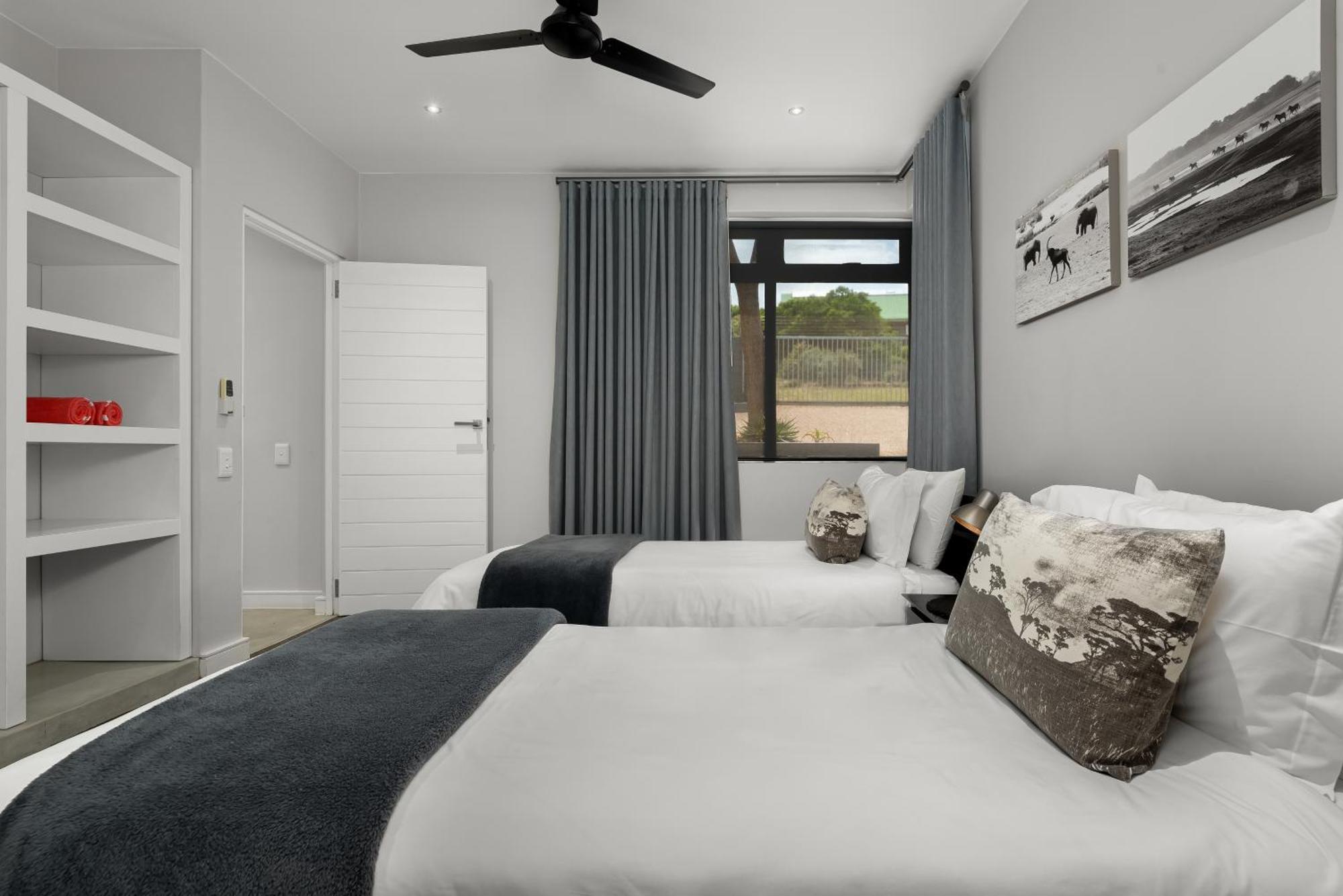 Sunset Splendour Guesthouse Noordhoek Room photo
